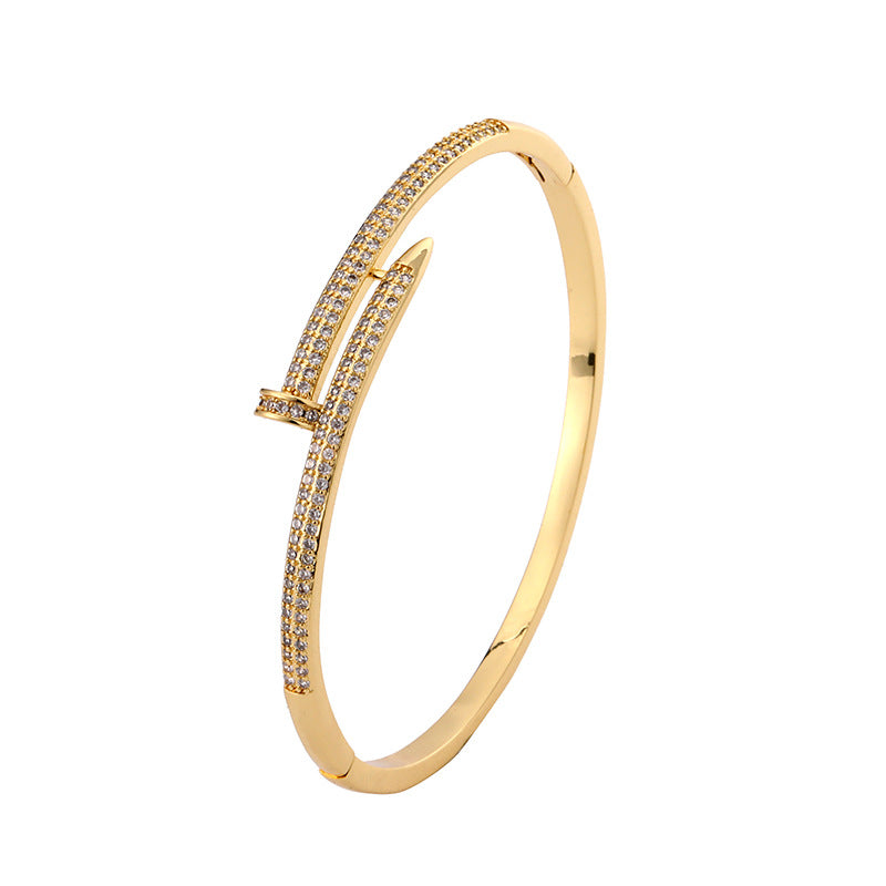 Brazalete de cobre de uñas de circón micro pavimentado al por mayor